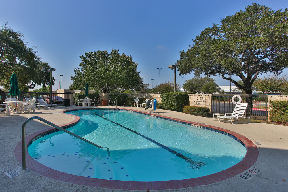 Hampton Inn San Antonio Stone Oak Bagian luar foto