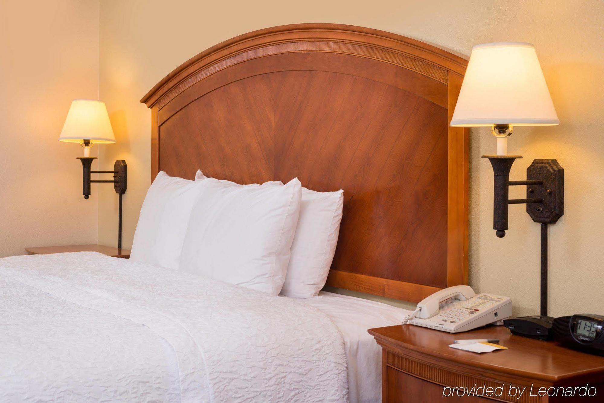 Hampton Inn San Antonio Stone Oak Bagian luar foto