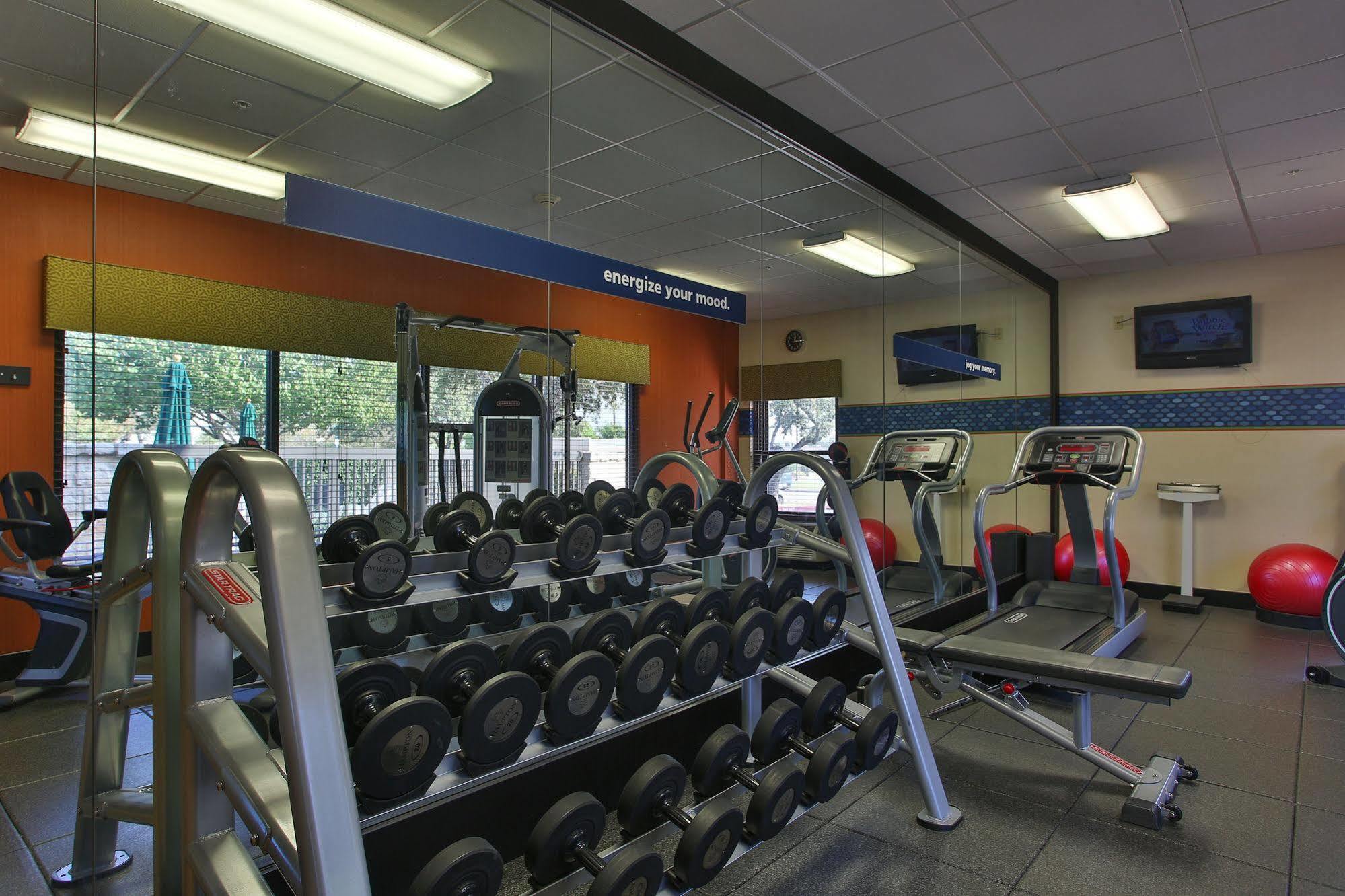 Hampton Inn San Antonio Stone Oak Bagian luar foto